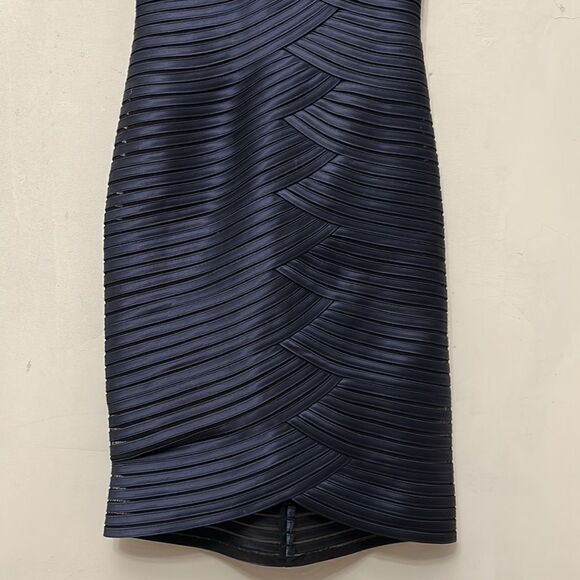 BCBGMAXAZRIA deep blue fitted spaghetti strap cocktail dress Size 4 EUC - Picture 6 of 12